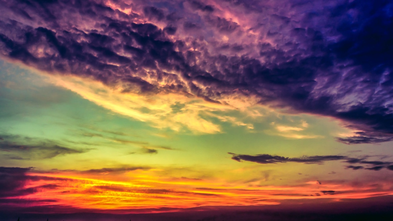 Painting art on a computer screen