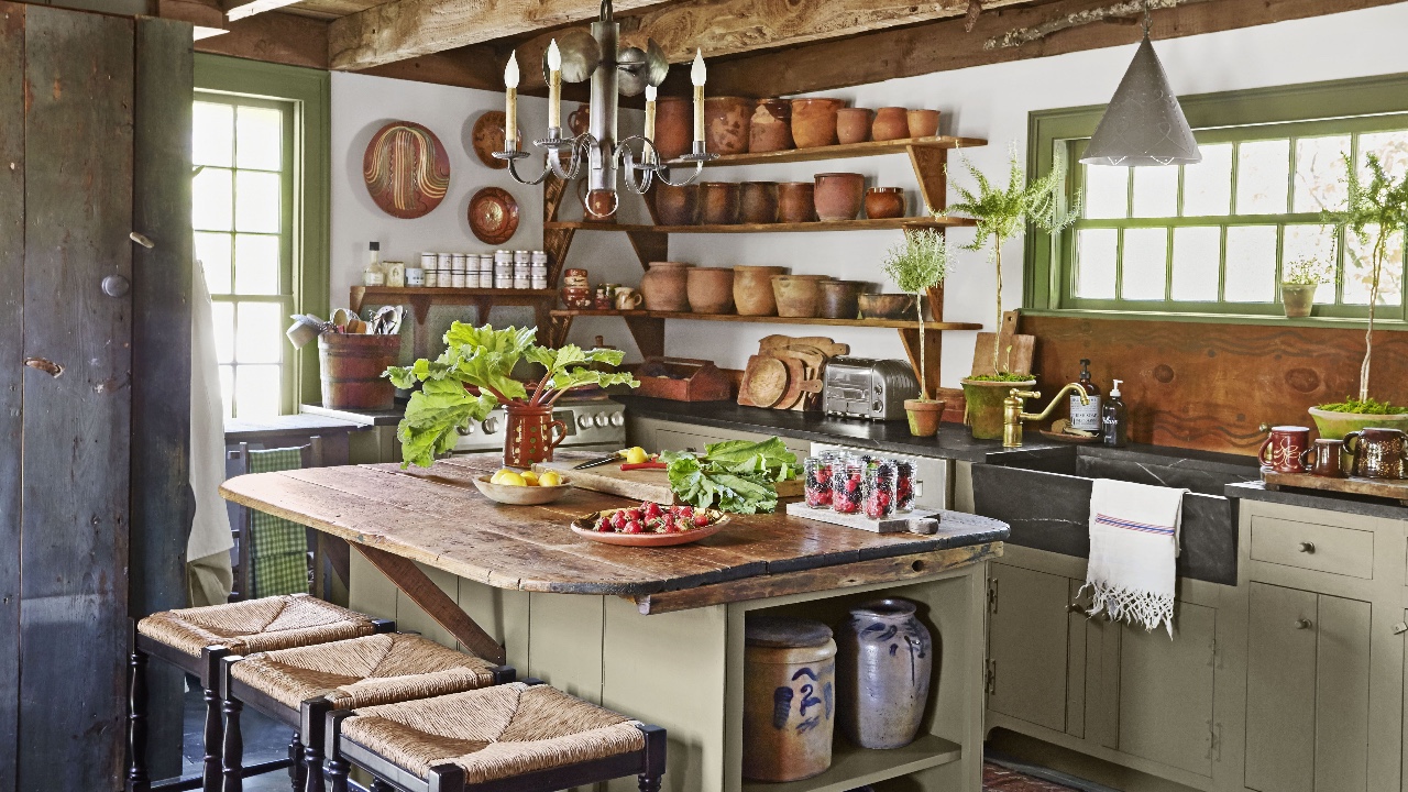 shaking hands open source hardware