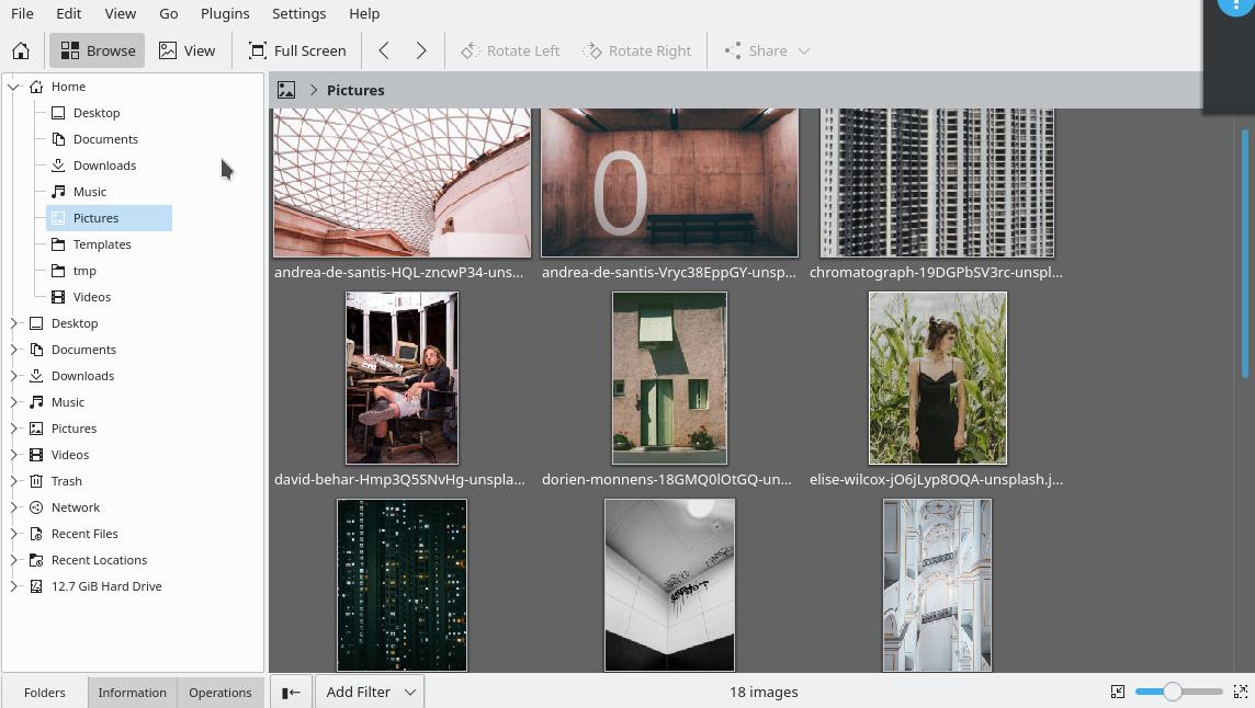 Browsing photos in a folder Browsing photos in a folder